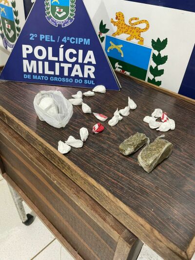 Imagem da notícia Quatro pessoas são presas por tráfico de drogas em Chapadão do Sul e Costa Rica durante fim de semana